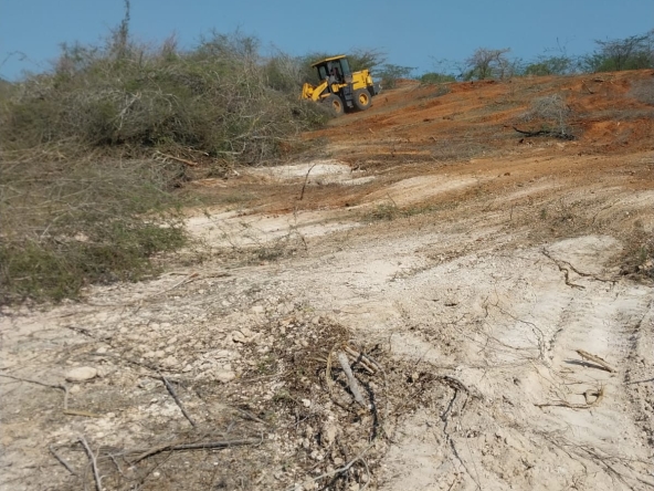 Land for sale in Malindi Lamu road 4
